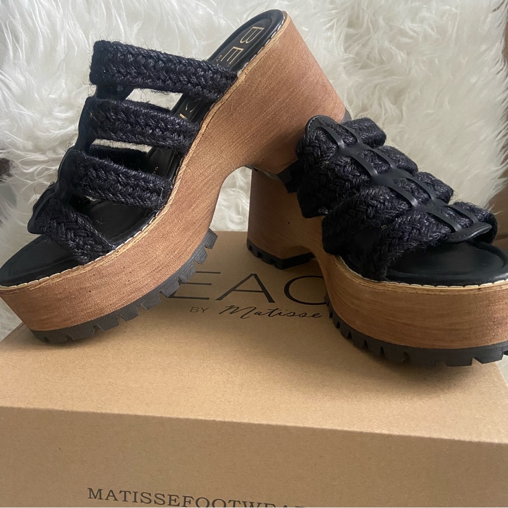 New Matisse Daze Jute Platform Sandals in Black - Picture 8 of 15